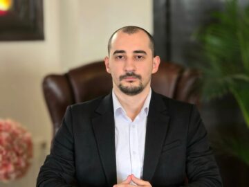 Gabriel Ioniță: viziunea EkoGroup asupra totemurilor digitale 4K - inovație și interacțiune
