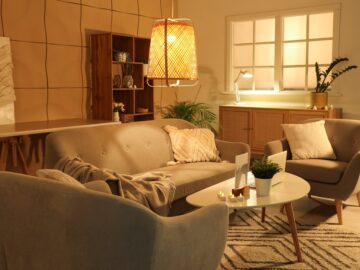 Afla cum amenajezi un colt de relaxare acasa cu sunet clar, lumina calda si mobilier comod.